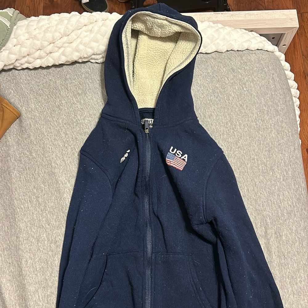 usa sweater